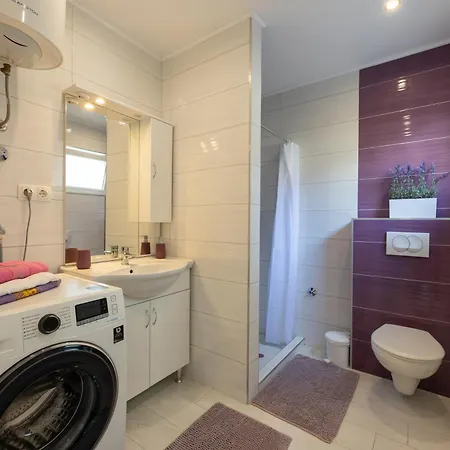 Homestay Moderni Studio